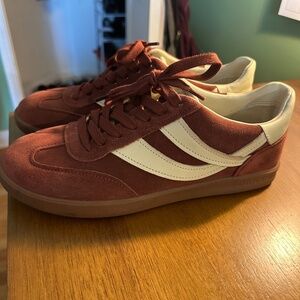 Vince Oasis Suede and Leather Sneaker